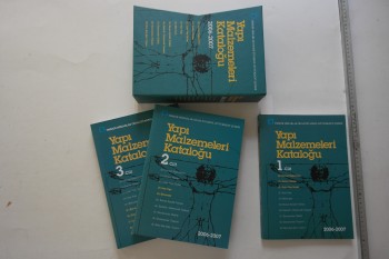Yapı Malzemeleri Kataloğu 2006-2007 – TMMOB (3 Kitap Takım Kutulu)