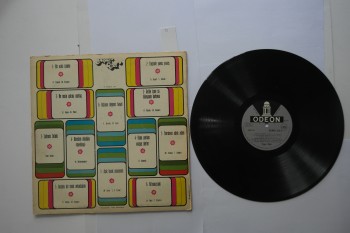 Yaşar Özel – Döndüm Döndüm , Odeon