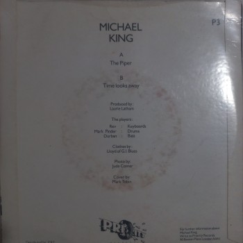 Michael King - The Piper - Time looks away