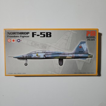 F-5B 1/72 Ölçek Plastik Maket Kiti (Kutulu, Sıfır)