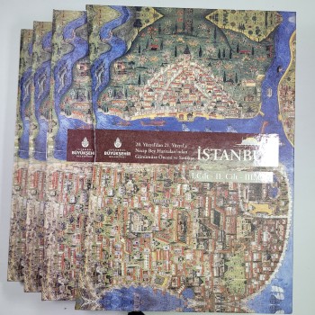 20. yüzyıl'dan 21. yüzyıl'a Necip Bey Haritaları'ndan günümüze öncesi ve sonrası İstanbul (3 Cilt Takım, Kutulu)