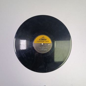 Münir Nurettin Selçuk