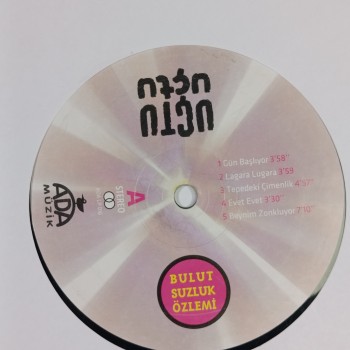 Bulutsuzluk Özlemi - Uçtu Uçtu