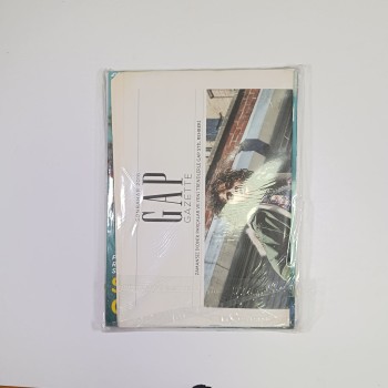 Vogue Türkiye Ekim 2016 (Jelatininde, Kids Dergisi ve GAP Gazete hediye)