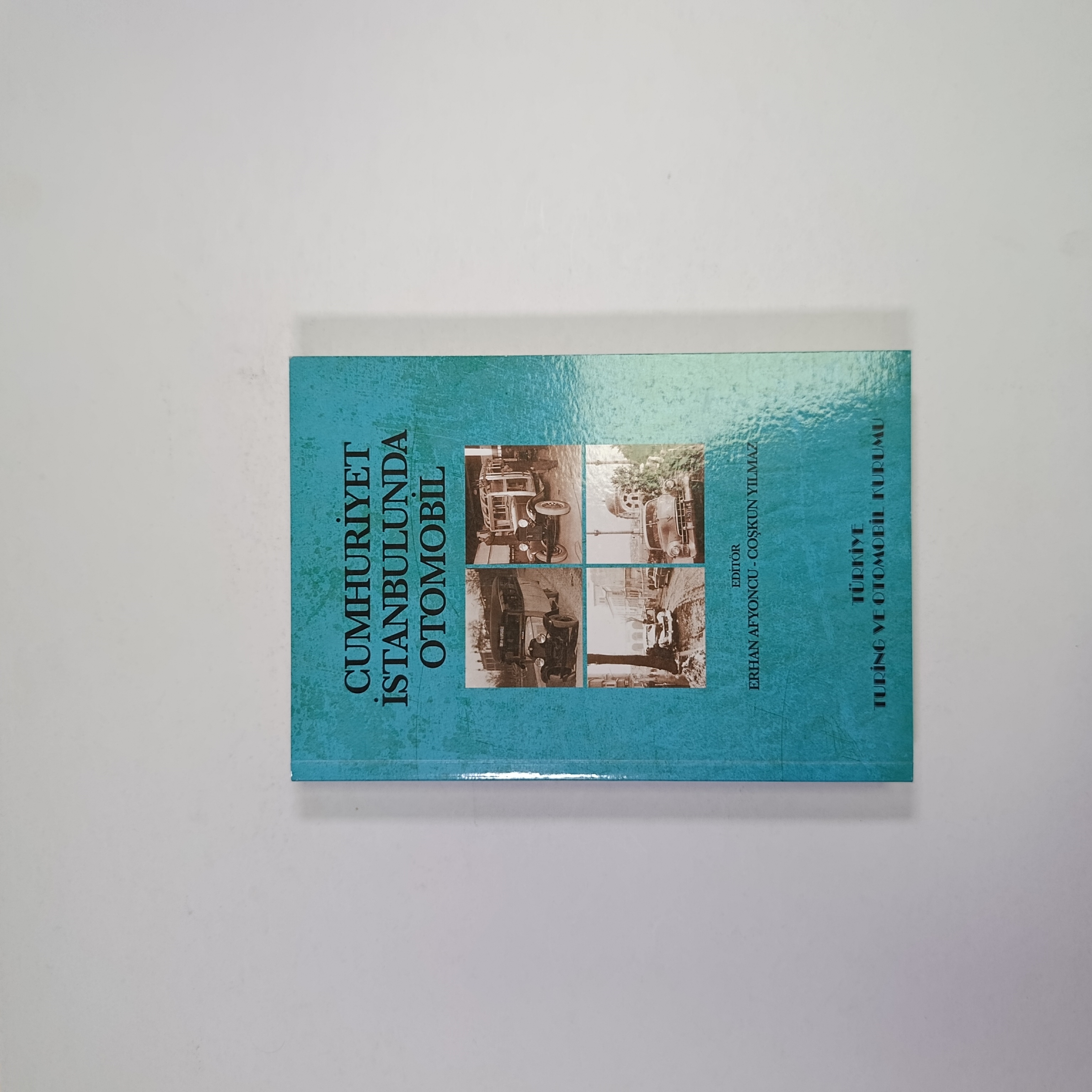 Cumhuriyet İstanbulunda Otomobil