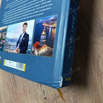 Istanbul A Bird's Eye View (Ciltli - İMZALI)