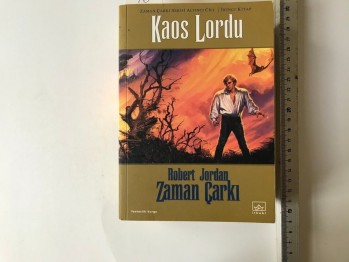 Kaos Lordu- Robert Jordan