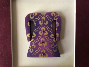 Altın Varaklı El İşçiliği Kadife Paspartulu ve Ahşap Malzeme Kaftan Çalışması