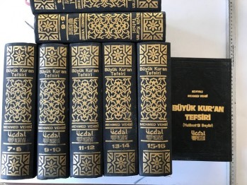 Büyük Kur’an Tefsiri(Hülasat’ül Beyan) – Konyalı Mehmed Vehbi (Cilt:1-16, 8 Kitap)
