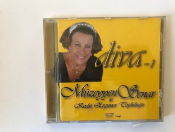 Müzeyyen Senar – Diva-1
