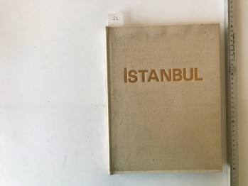 İstanbul – İlhan Akşit (Ciltli)