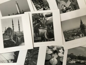 Orijinal Kabında Fotoğraf Sanatçısı Bünyad Dinç’in 11 Ad. İstanbul Kartı