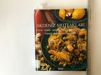 Akdeniz Mutfakları (Ciltli)