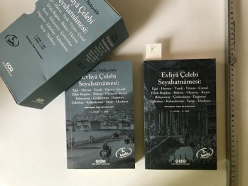 Evliya Çelebi Seyahatnamesi (7.Kitap, 1. ve 2. Cilt, Kutulu)