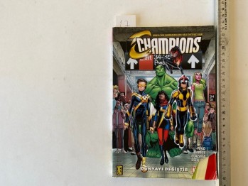 Champions Dünyayı Değiştir - Marvel