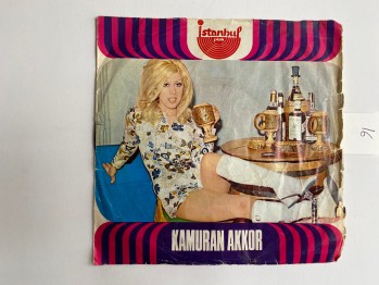 Evet Mi? Hayır Mı?/Ne Gelen Var Ne Giden-Kamuran Akkor