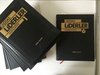 Çağdaş Liderler Ansiklopedisi (6 Cilt) İletişim Yayınları.