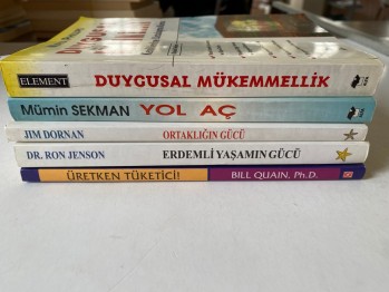 5 Adet Kitap