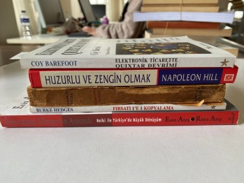 5 Adet Kitap