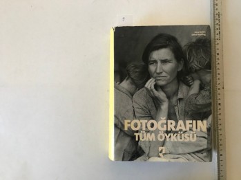 Fotoğrafın Tüm Öyküsü – Juliet Hacking (Ciltli), Hayalperest, 2015, 574 s.