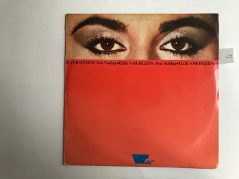 Elde Var Hüzün – Nur Yoldaş 33’lük