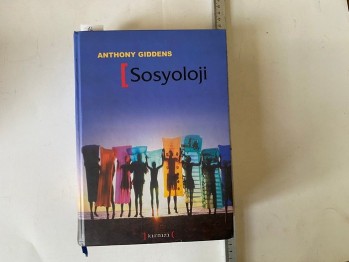 Sosyoloji – Anthony Giddens (Ciltli) / Kırmızı, 2008, 1083 s.