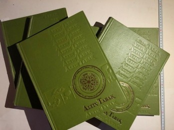 Altın Tabak  /Baskan, 1974(Cilt1-2-3-4-5 Ciltli)