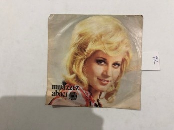 Gündüzüm Seninle Gecem Seninle, Bir Sen Kaldın İçimde – Muazzez Abacı / Kervan -45