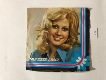 Duydum Ki Unutmuşsun, Silemezler Gönlümden – Muazzez Abacı / Kervan - 45