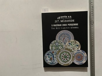 The Rıtz Carlton İstanbul(Osmanlı Eserleri, Değerli Antikalar ve Tablolar)- 217. Müzayede 2003, 264 s.