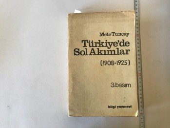 Türkiye’de Sol Akımları – Mete Tunçay
