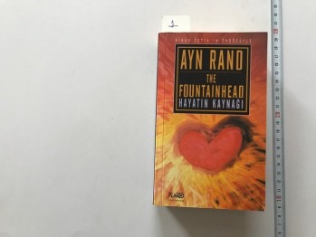 The Fountainhead/Hayatın Kaynağı – Ayn Rand / Plato, 2002, 788 s.