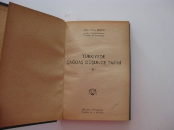 Türkiyede Çağdaş Düşünce Tarihi 2 –Hilmi Ziya Ülken /Selçuk,1966,817 s.(Ciltli)