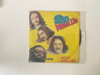 Üzüm Kaldı, Gel Gel – Cem Karaca Moğollar / 45’lik