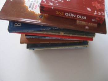 365 Gün Dua –Mehmet Dikmen(Toplam 31 adet kitap lot )
