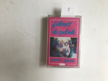 Fikret Kızılok – Yana Yana