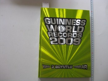Guinness World Records 2009 3D Fotoğraflar (Ciltli, Gözlüklü), Guinness World Records, 2008, 287 s.
