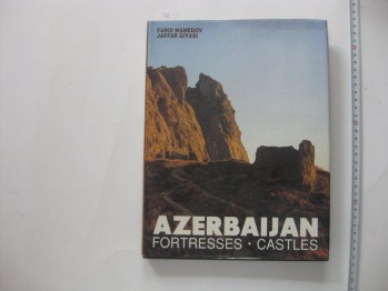 Azarbaijan Fortresses –Farid Mamedov/1994,257 s.(Ciltli)