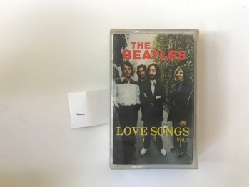 The Beatles – Love Songs