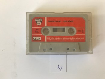 Zeki Müren – Eskimeyen Dost