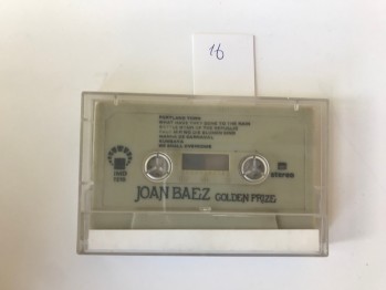 Joan Baez – Golden Prize