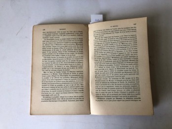 Hz. Peygamber Hayatı  - Muhammed Essaid Bey, Fransıca, 1934, 330 s.