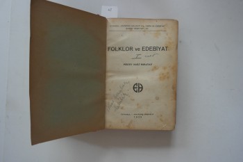 Folklor ve Edebiyat – Pertel Naivi Boratov – İstanbul Arkadaş Yayınevi , 179 s.