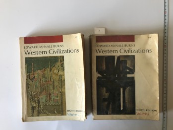 Western Civilizations Volume 1 ve 2 – Edward McNall Burns, Norton& Company, 1973