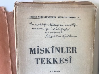 Miskinler Tekkesi – Reşat Nuri Güntekin (Matbu İmzalı), İnkılap, 1958, 211 s.