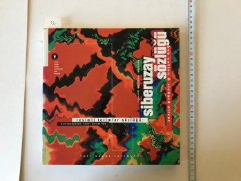 Siberuzay Sözlüğü (Şömizli) – Bob Cotton&Richard Oliver, Yky Yayınları , 224 s.