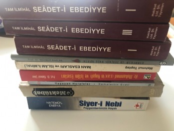 Dini Kitap (9 Kitap)