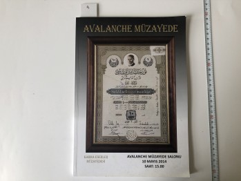 Avalanche Müzayede Karma Eserler Müzayedesi  - 10 Mayıs 2014 , 128 s.
