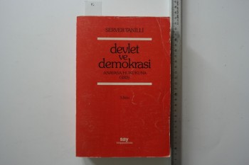 Devlet ve Demokrasi – Server Tanilli , Say Yayınları , 648 s.