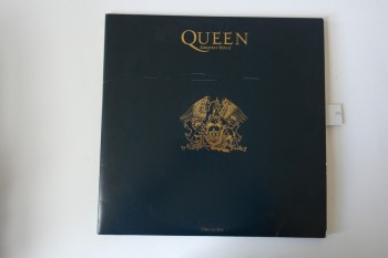 Queen – Greatest Hits II , Two Lp Set , Virgin, Kapak:9-9 Plak:9-9